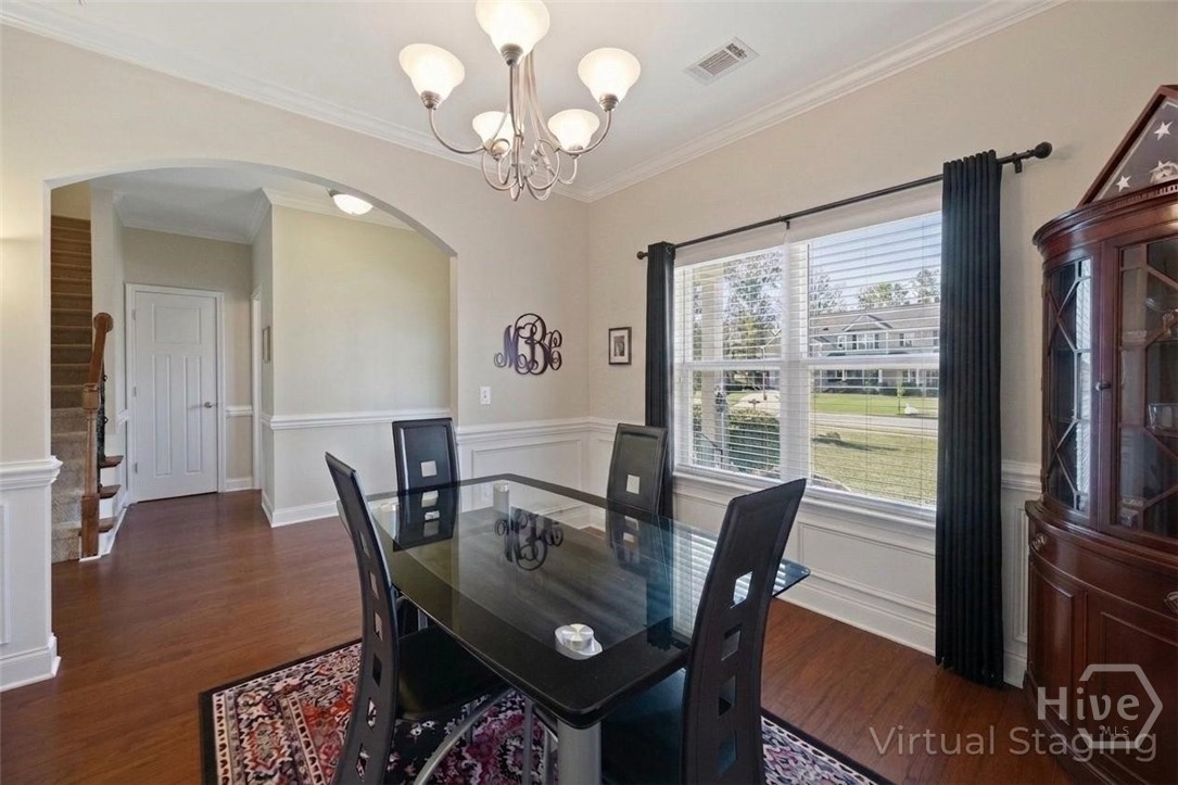 498 Waverly Lane