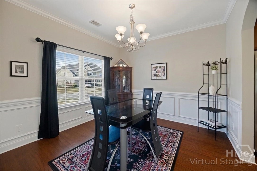 498 Waverly Lane