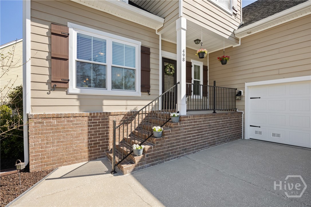 498 Waverly Lane