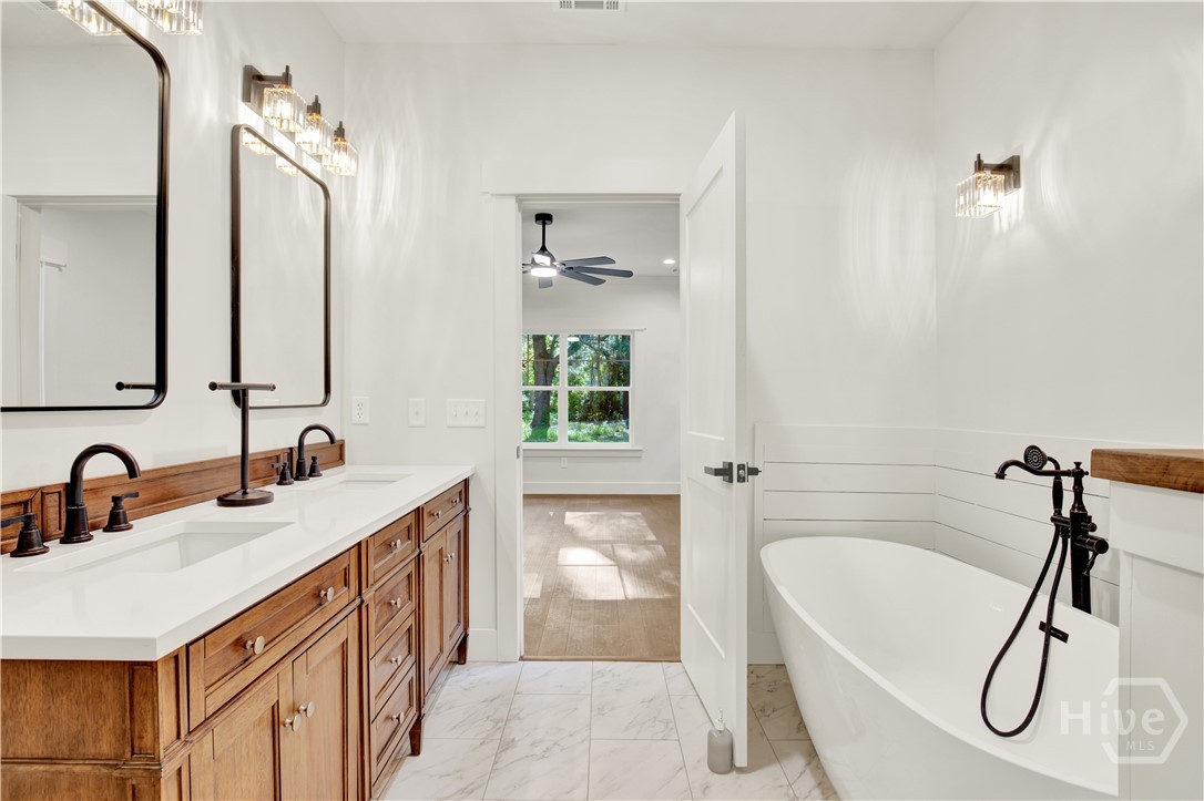 45 Dutchman's Cove Road