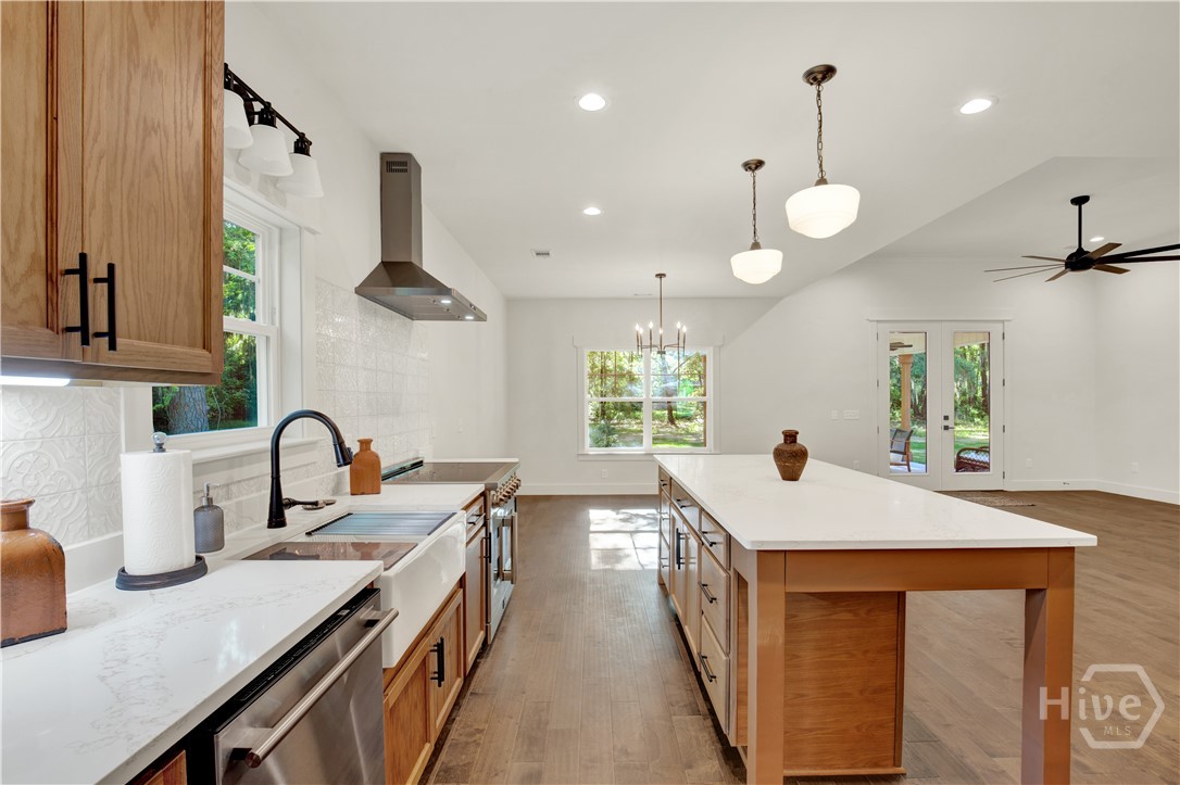 45 Dutchman's Cove Road