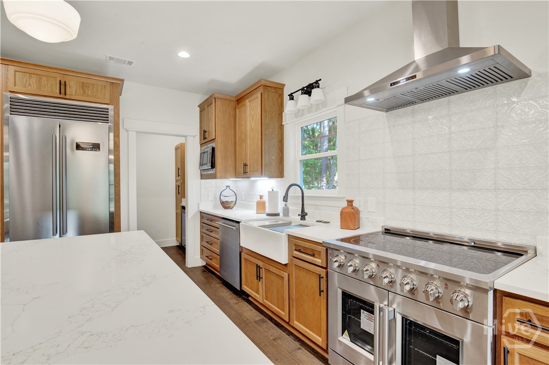 45 Dutchman's Cove Road