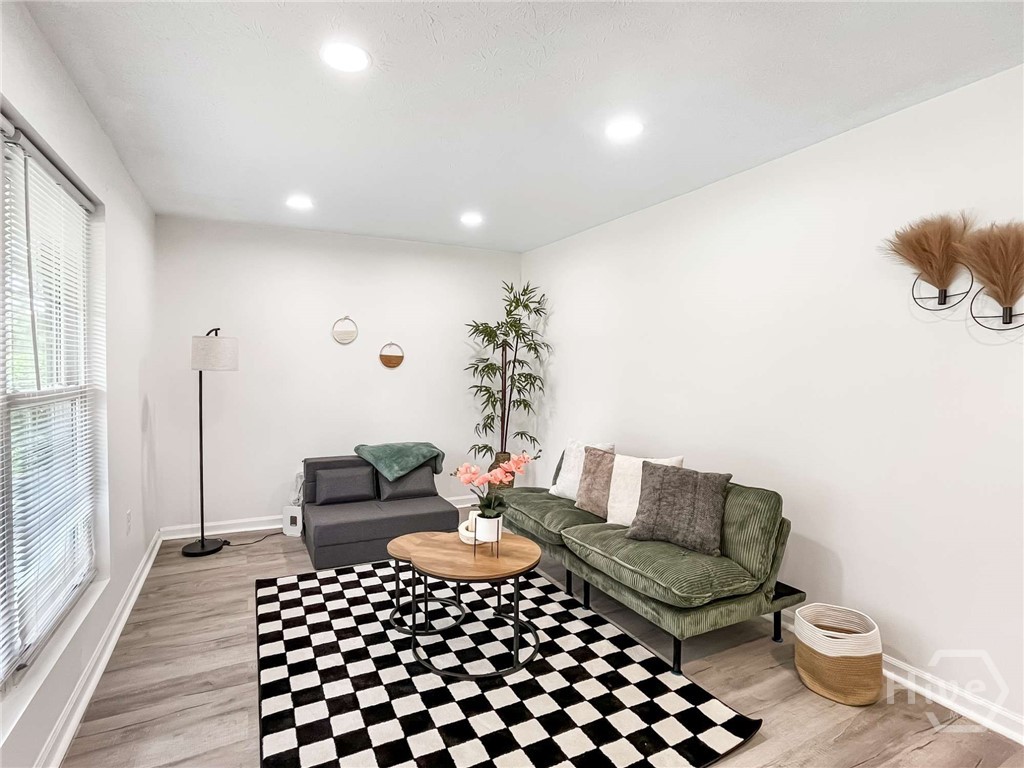 1224 Crawford Way