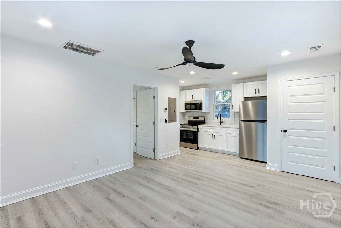 226 W 39th Street