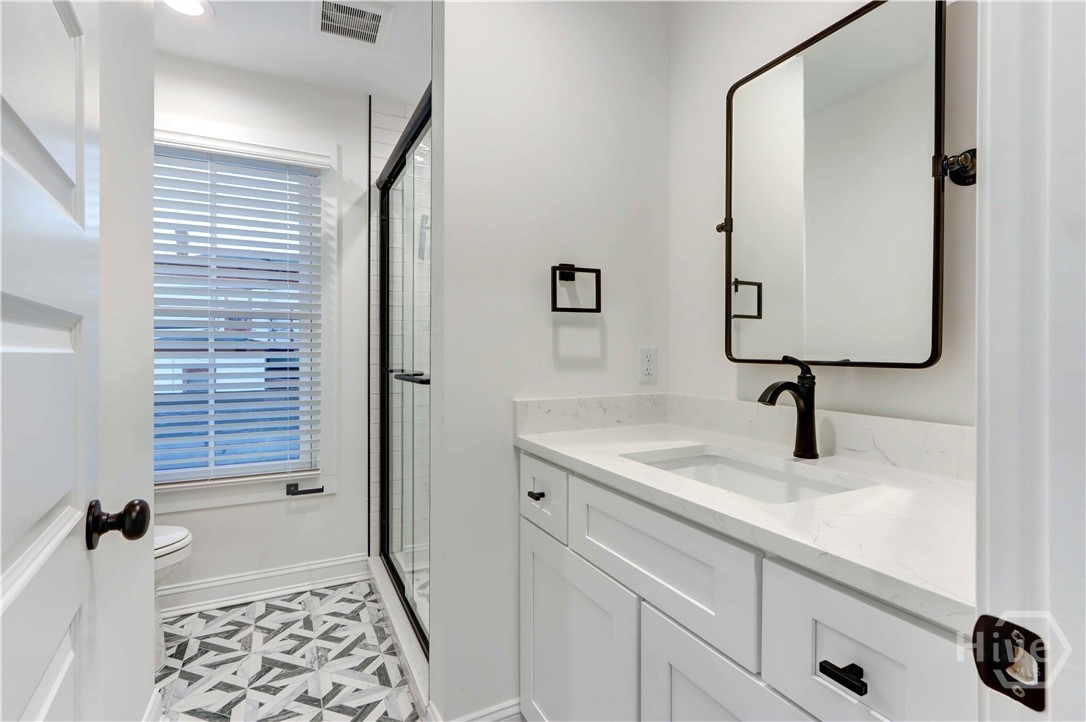 226 W 39th Street