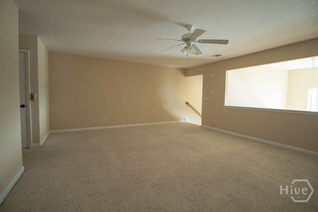 127 Ventura Place
