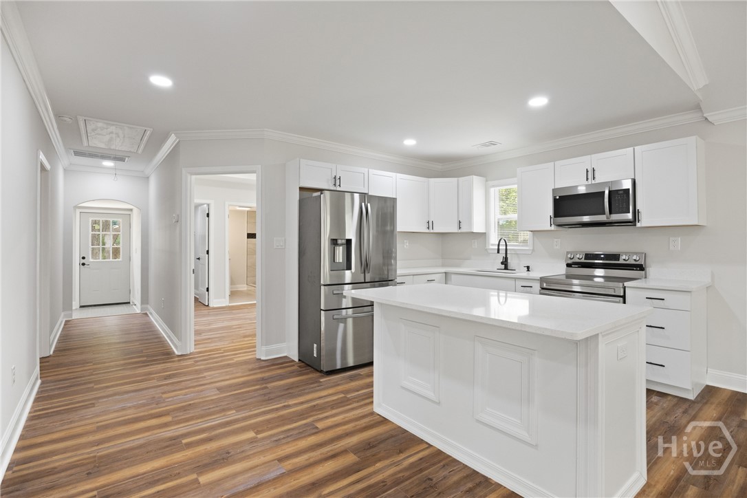 2010 Palmetto Avenue