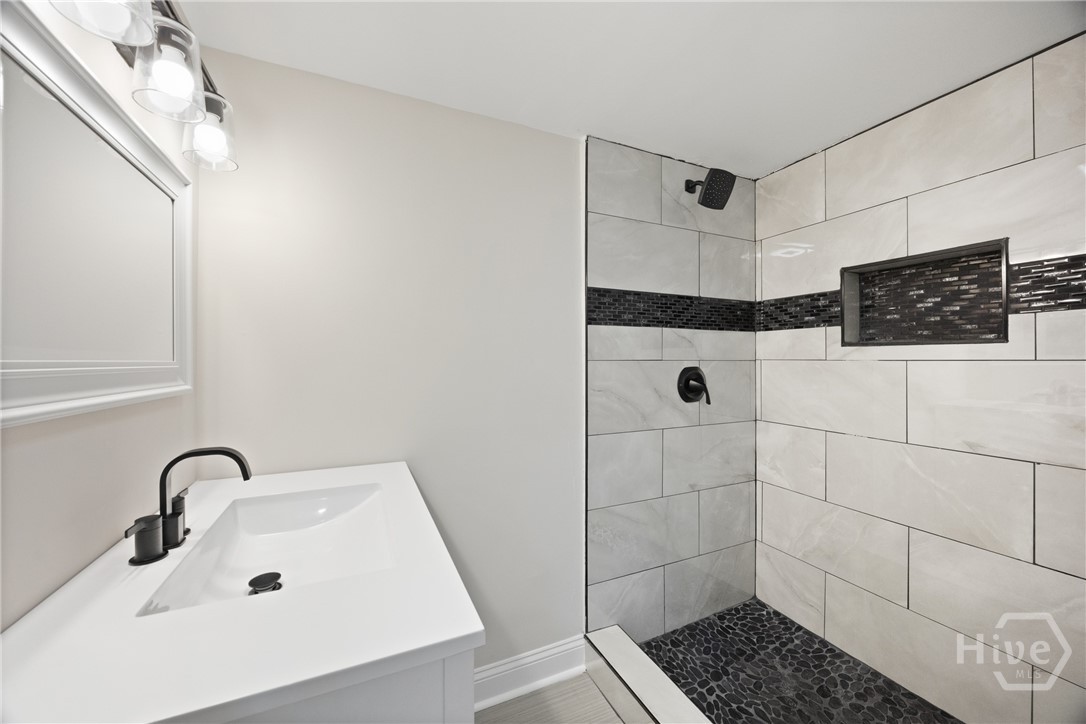 2010 Palmetto Avenue