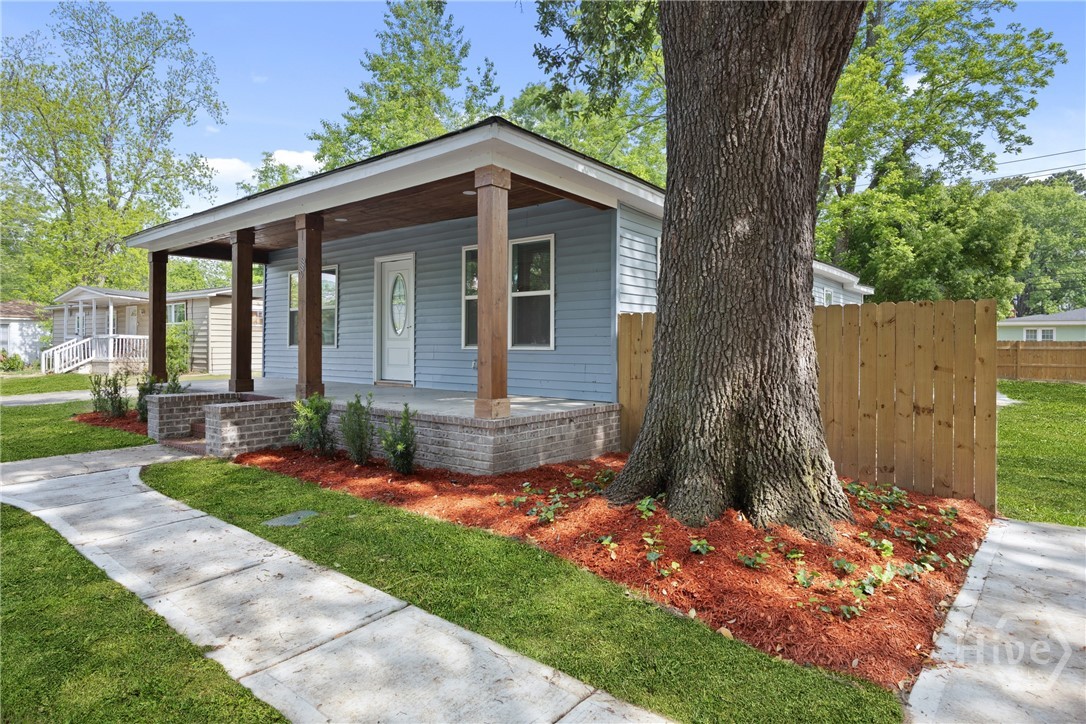 2010 Palmetto Avenue