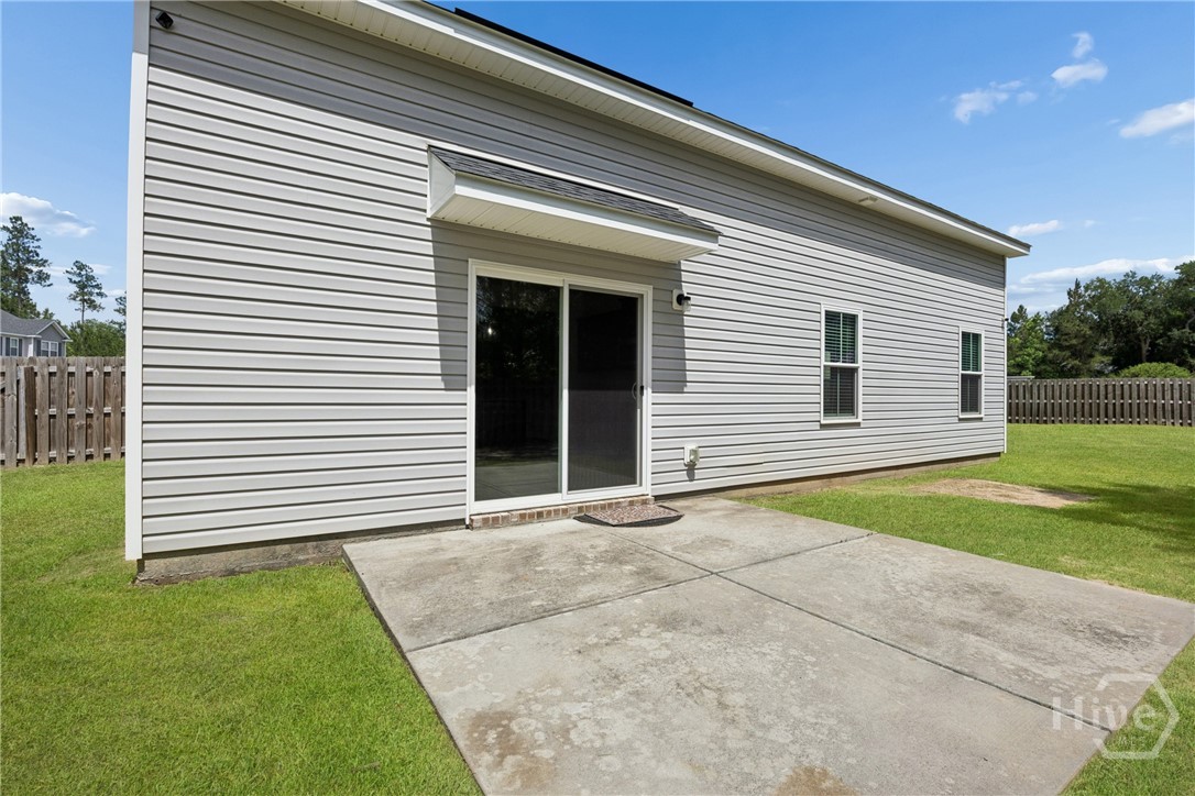 207 Thatcher Street