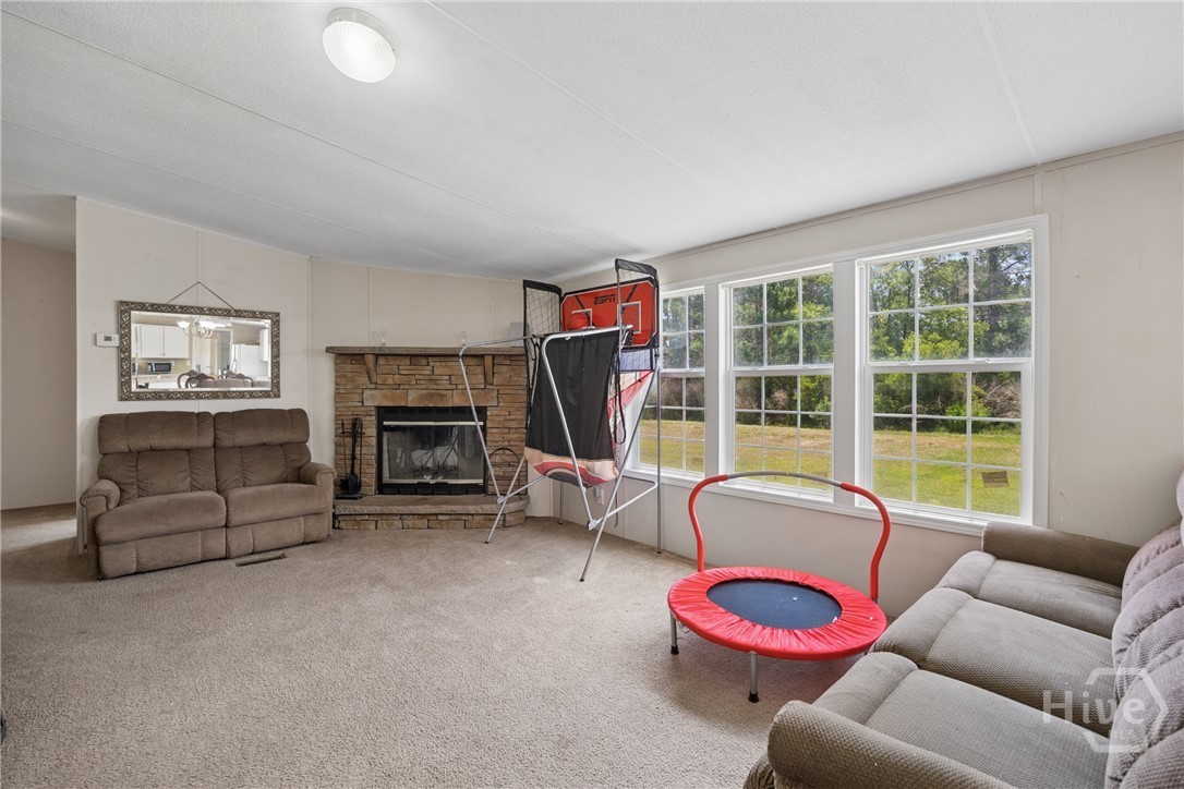 196 Tupelo Loop NE