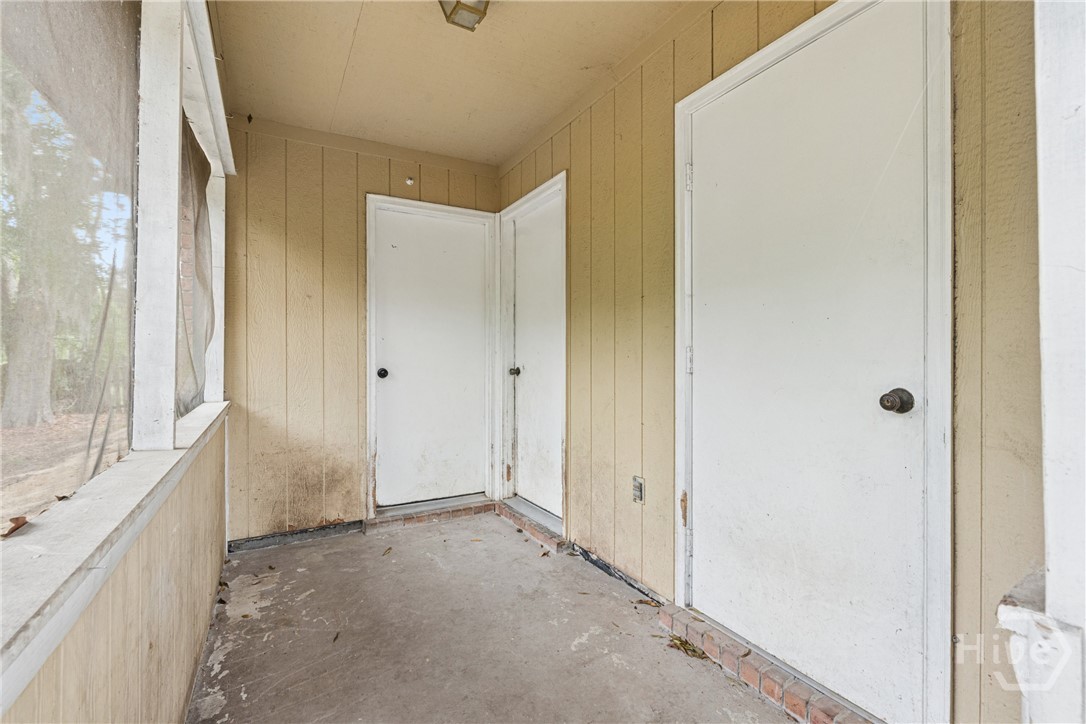 902 Black Willow Drive