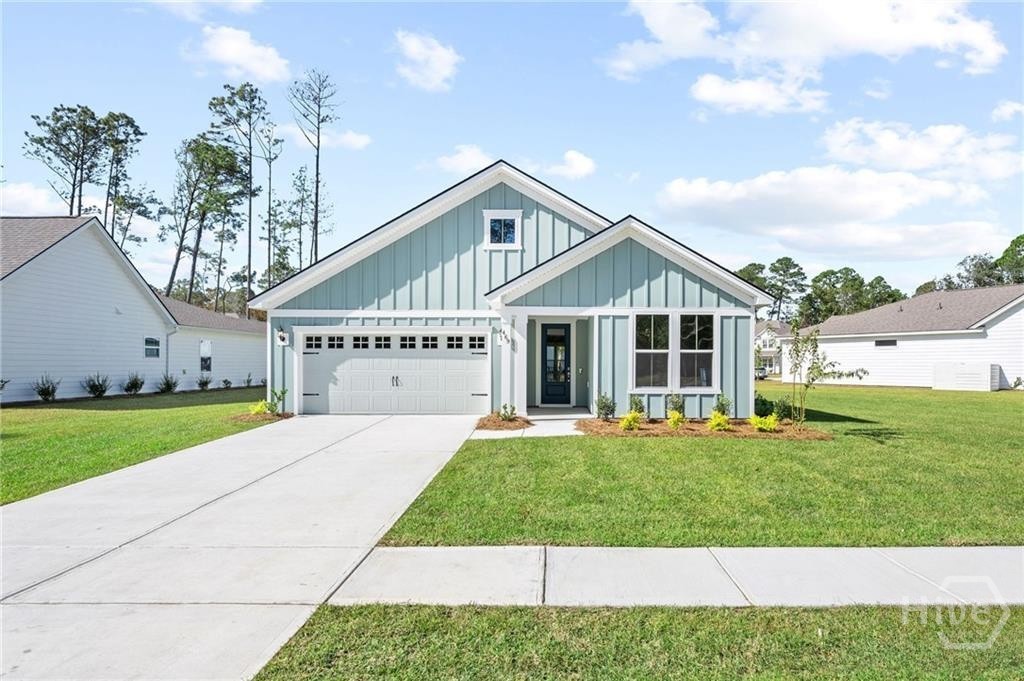 469 Monterey Loop