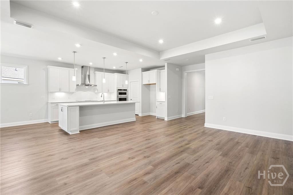 469 Monterey Loop
