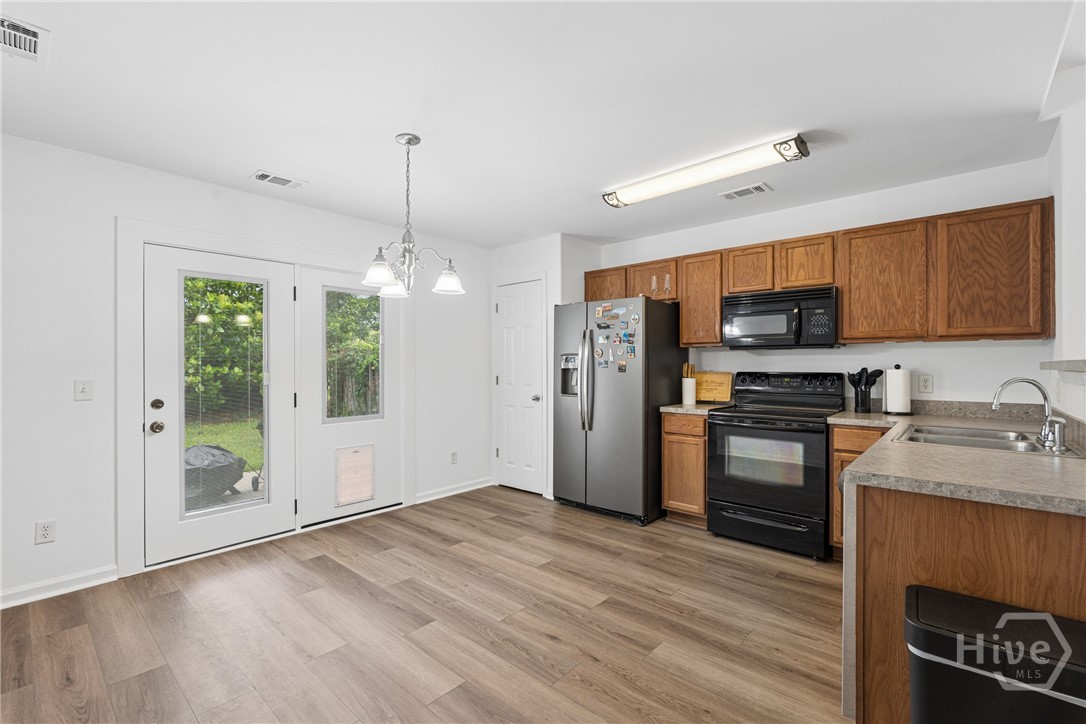 115 Fox Glen Court