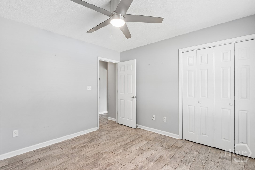 476 Roebling Road