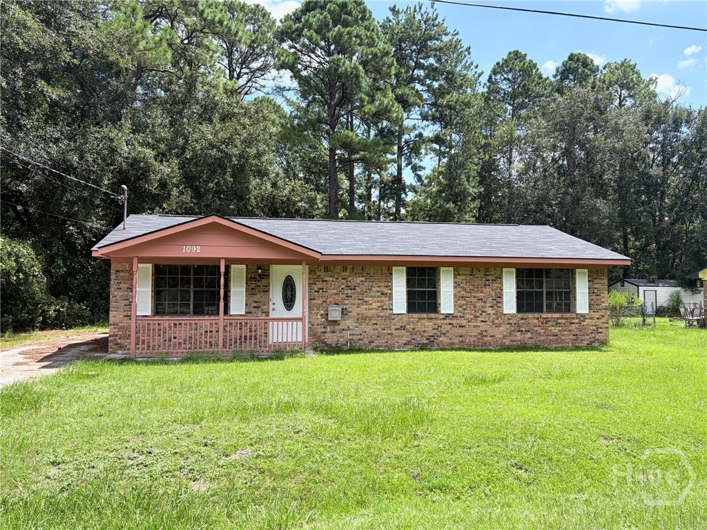 1092 Live Oak Drive