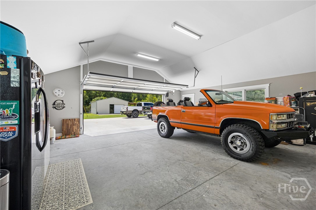 5087 Highway 119 N