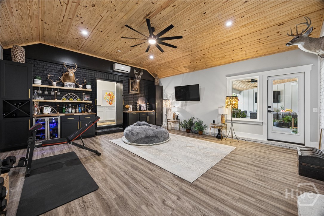 5087 Highway 119 N