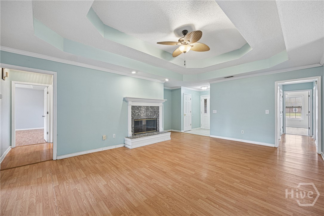 940 Hunters Run Road