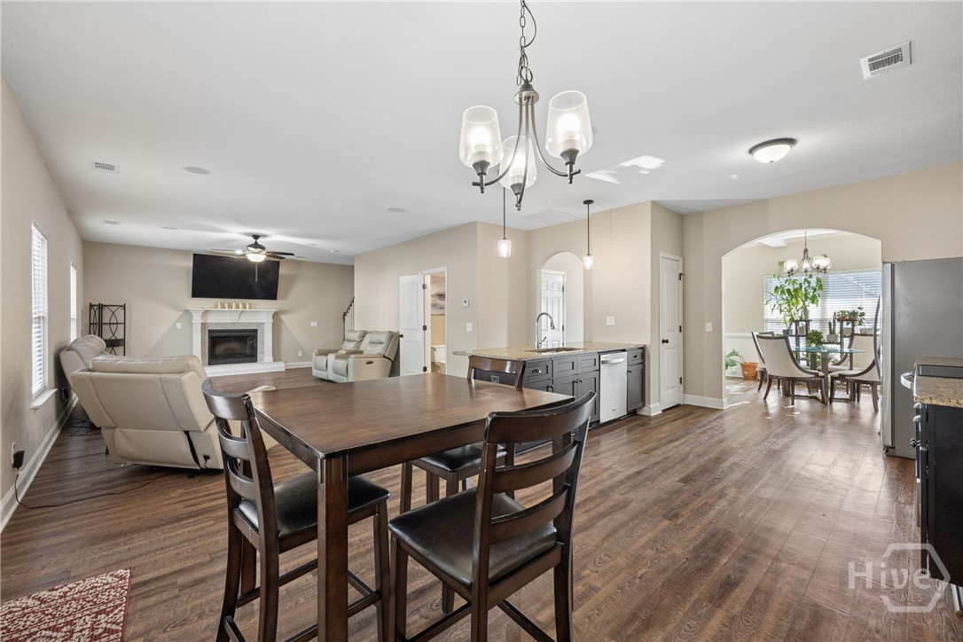 121 Annie Drive
