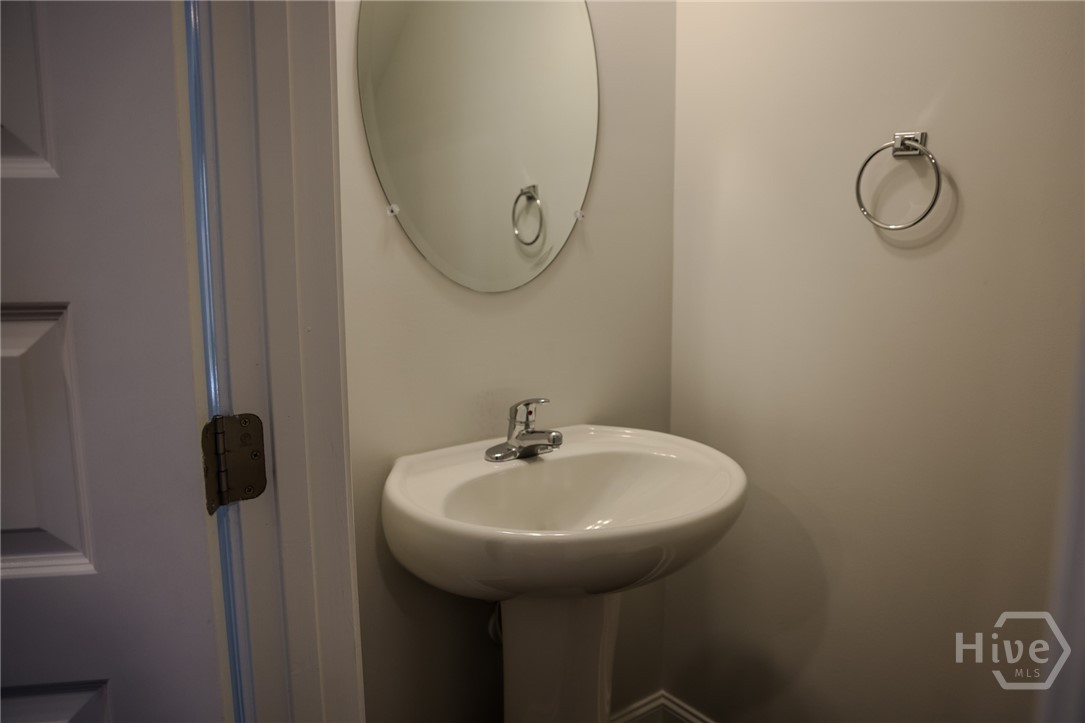 121 Horizon Lane