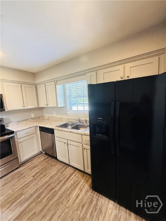 2 Peach Court