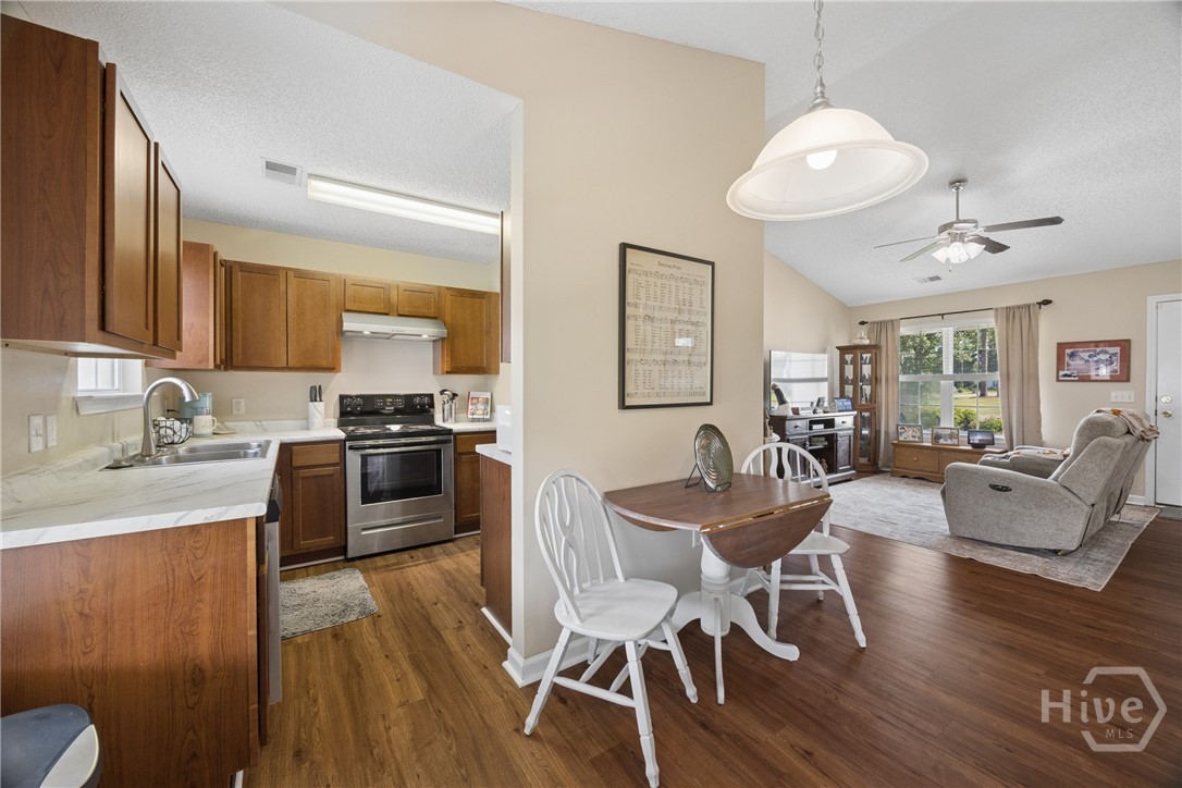 115 Red Fern Court