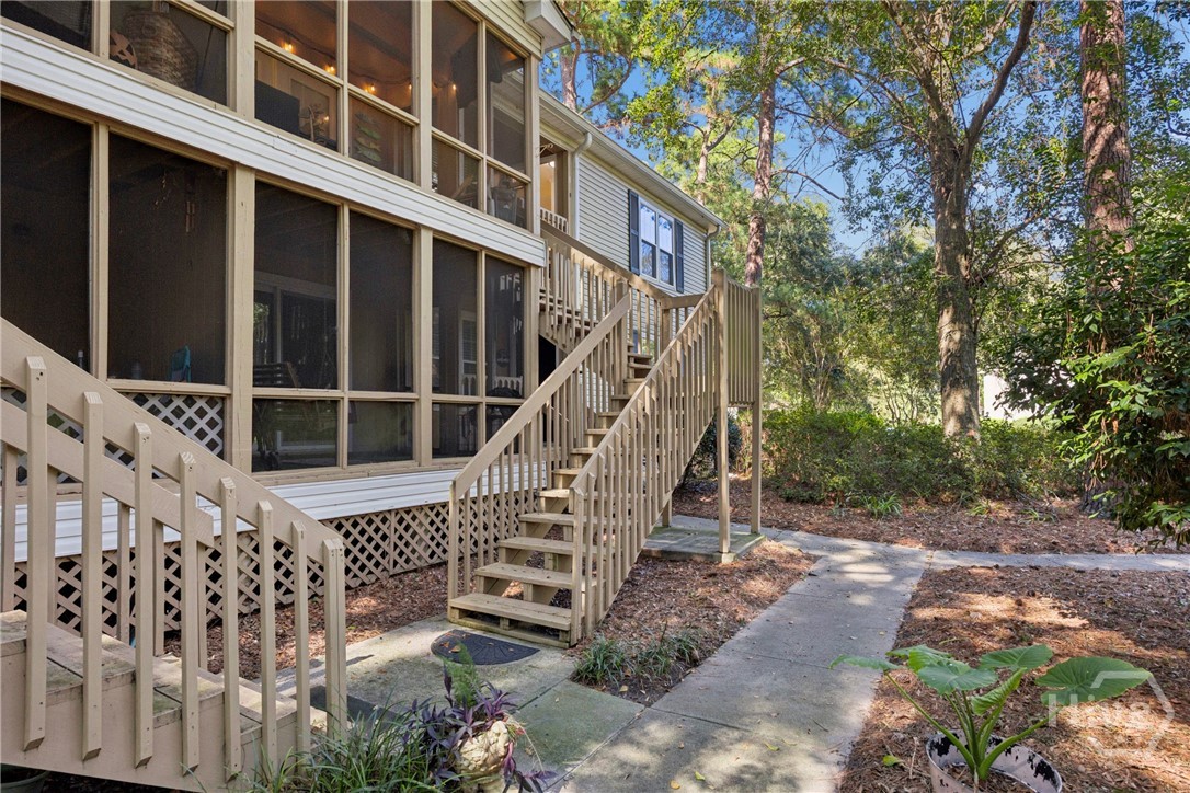 401 N Cromwell Road