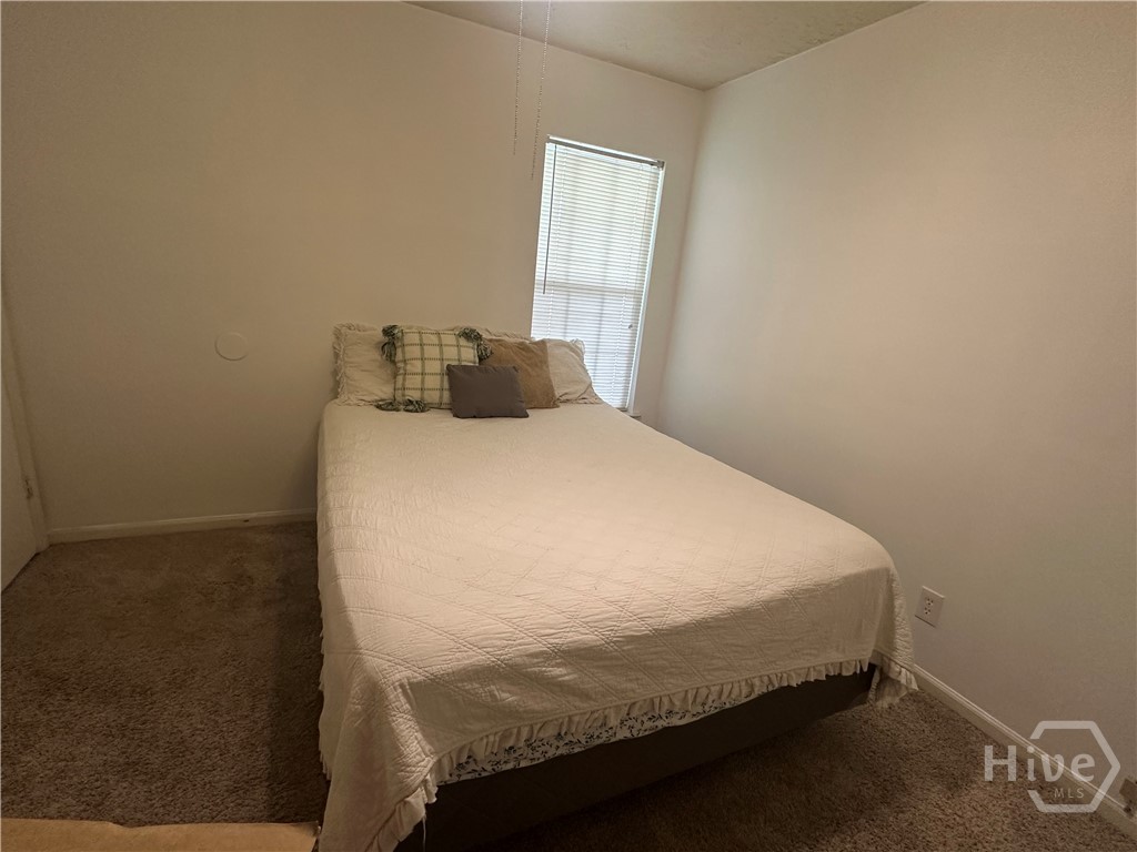 109 Live Oak Circle