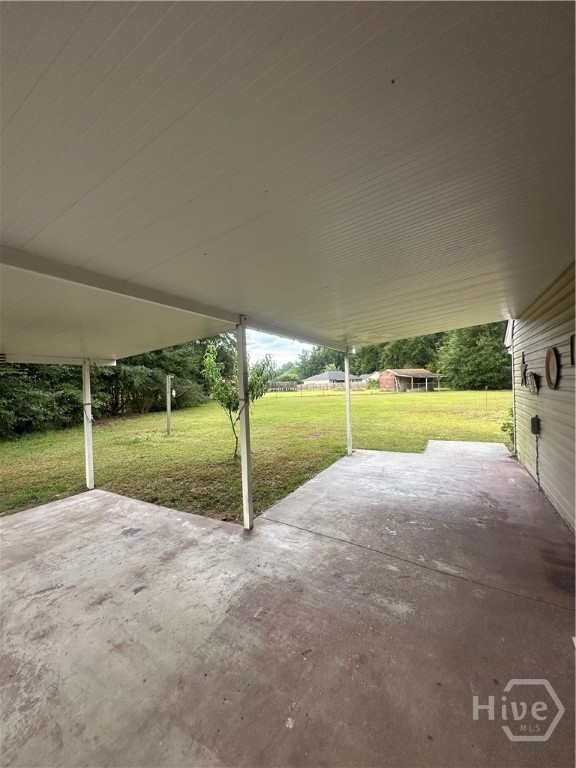 109 Live Oak Circle
