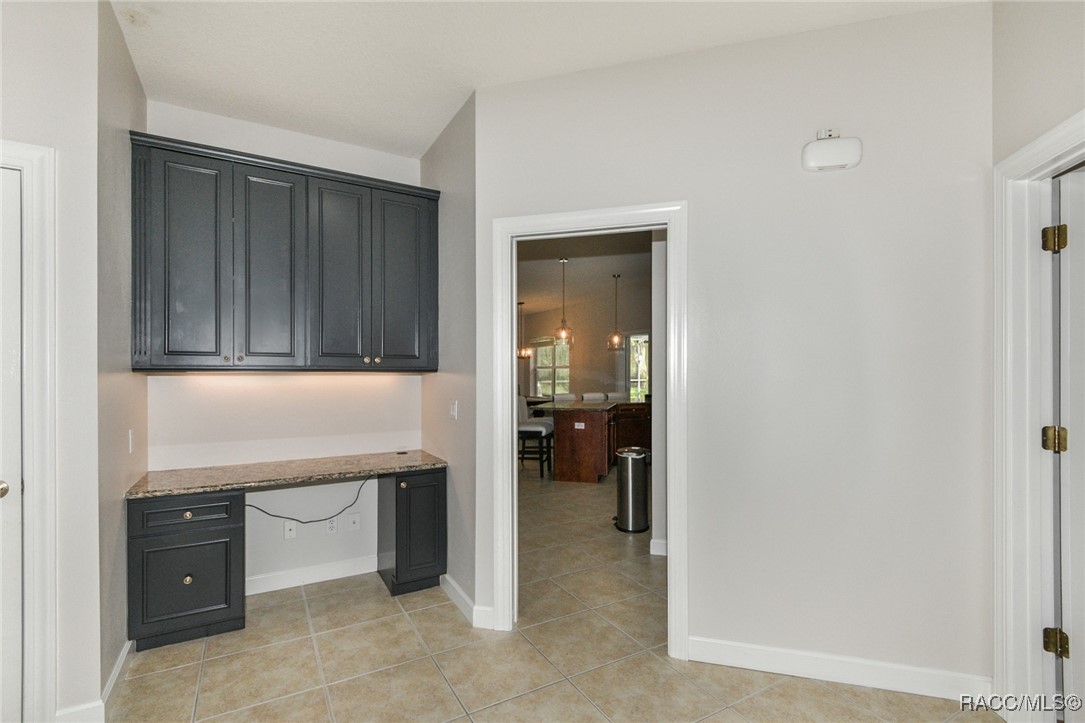 1350 N CIRCUS Terrace