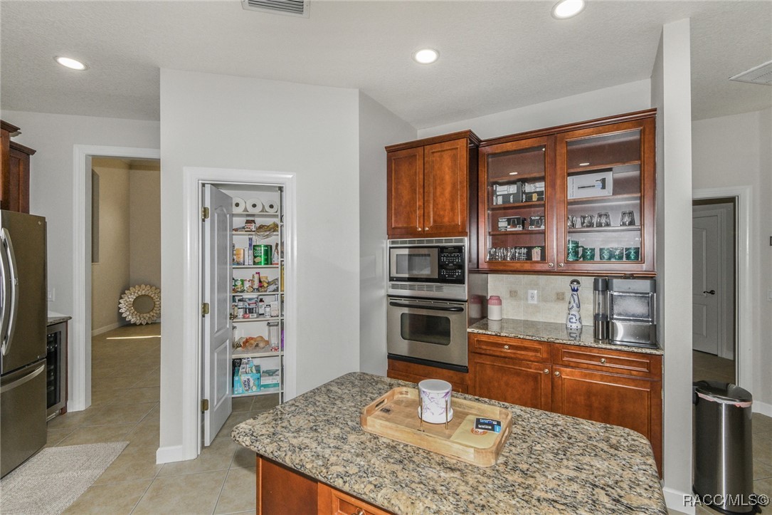 1350 N CIRCUS Terrace