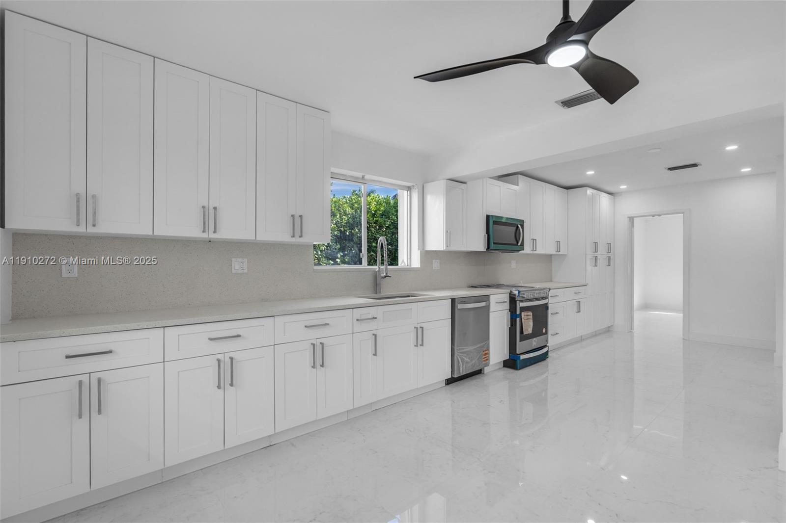 7021 SW 107th St # 0