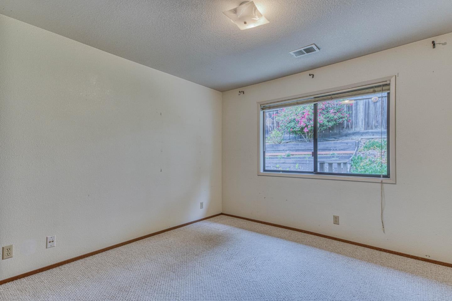 19602 Brentwood CT