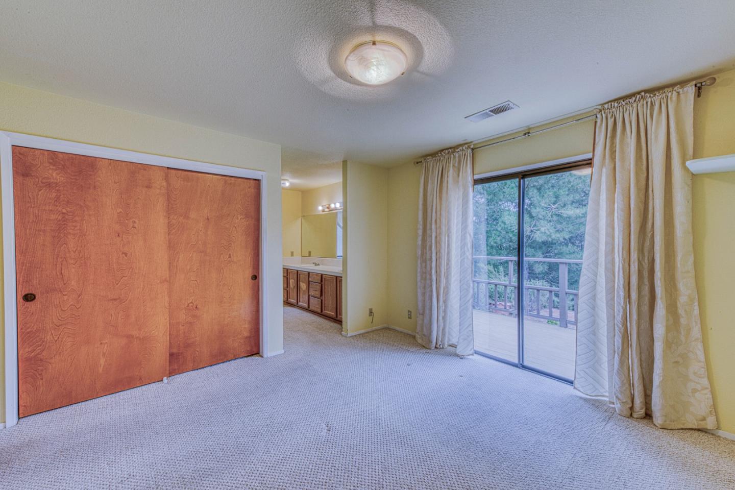 19602 Brentwood CT
