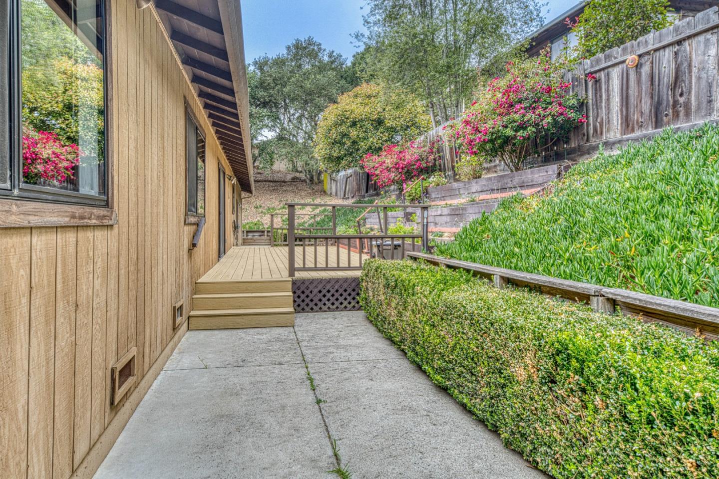19602 Brentwood CT