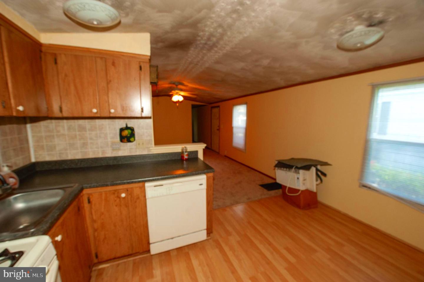 4 N Carrol St