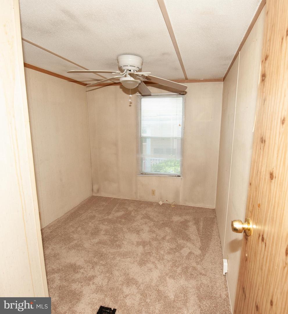 4 N Carrol St