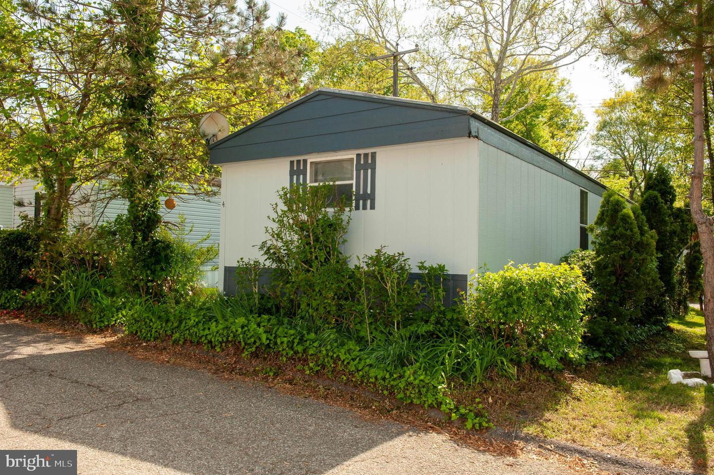 4 N Carrol St