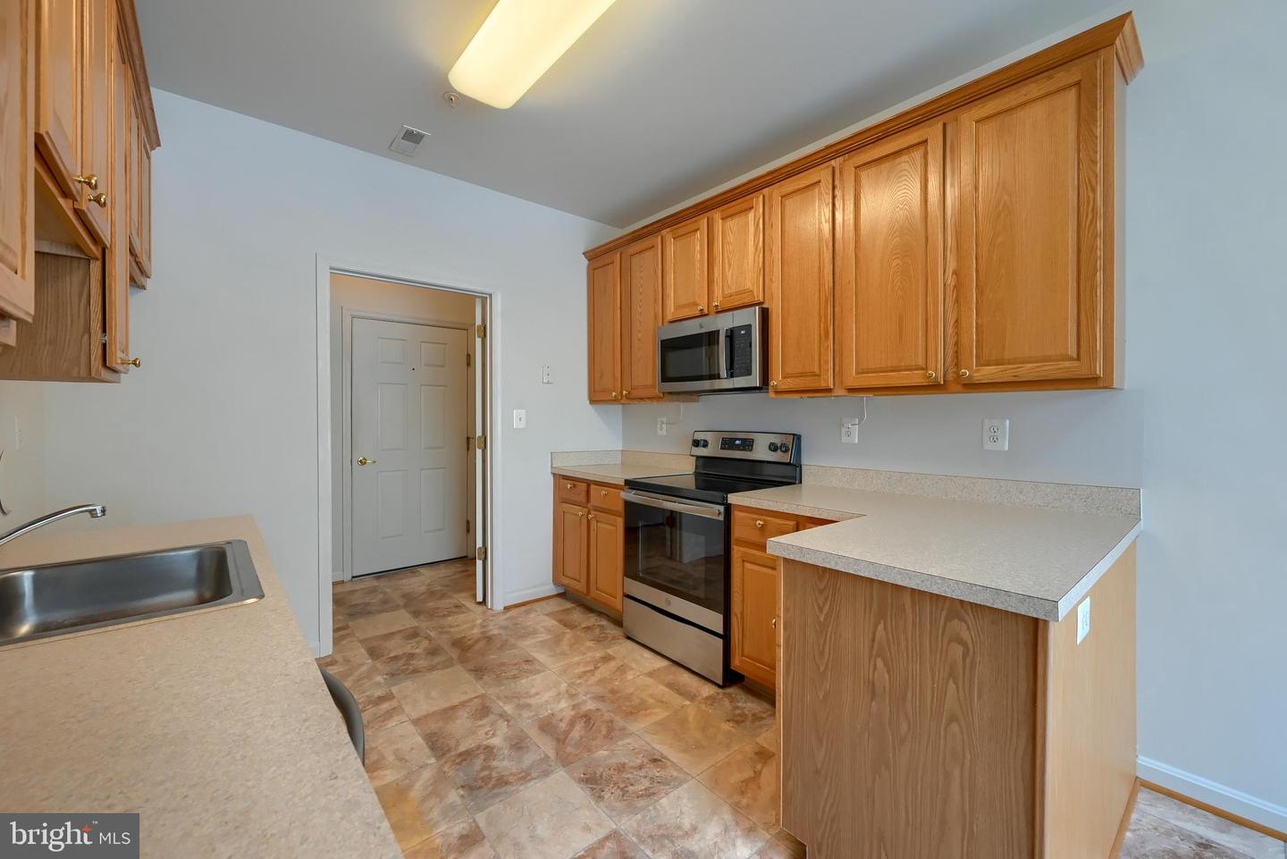 1595 Homeland Dr #1a