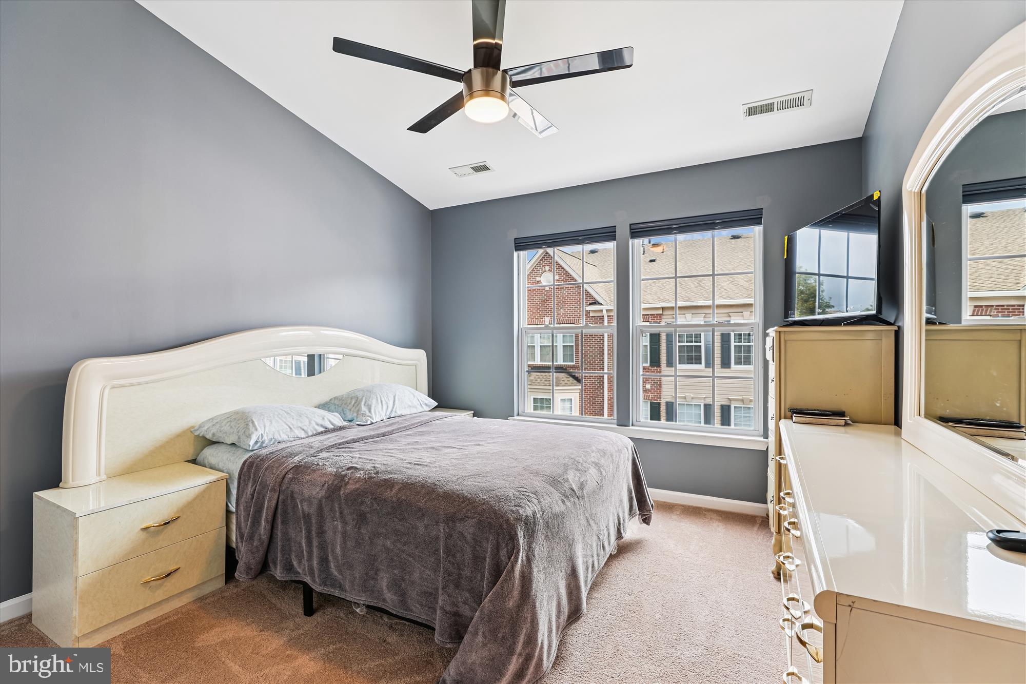 7104 Silverleaf Oak Rd #173