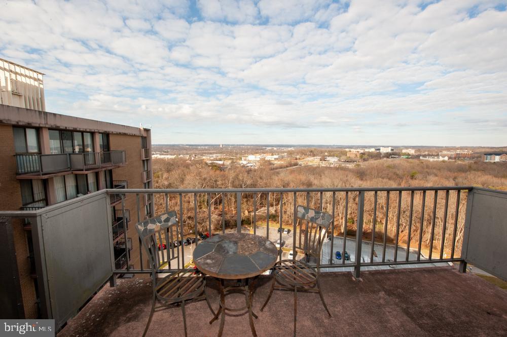 6100 Westchester Park Dr #1801