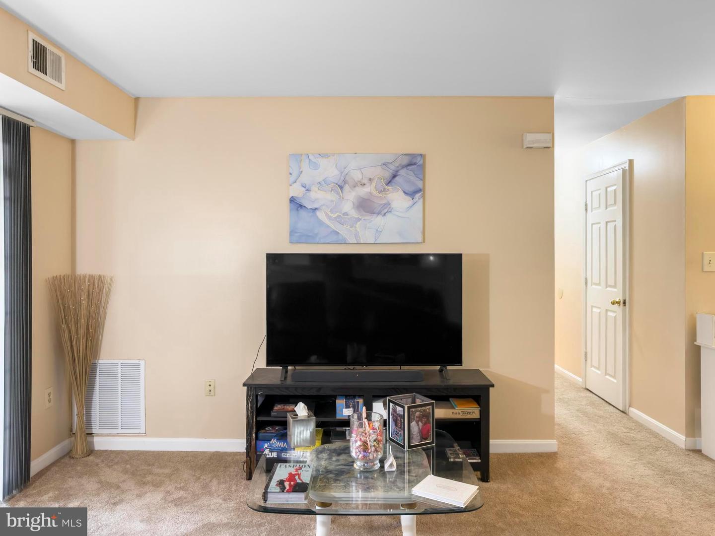 2061 Alice Ave #2061-104