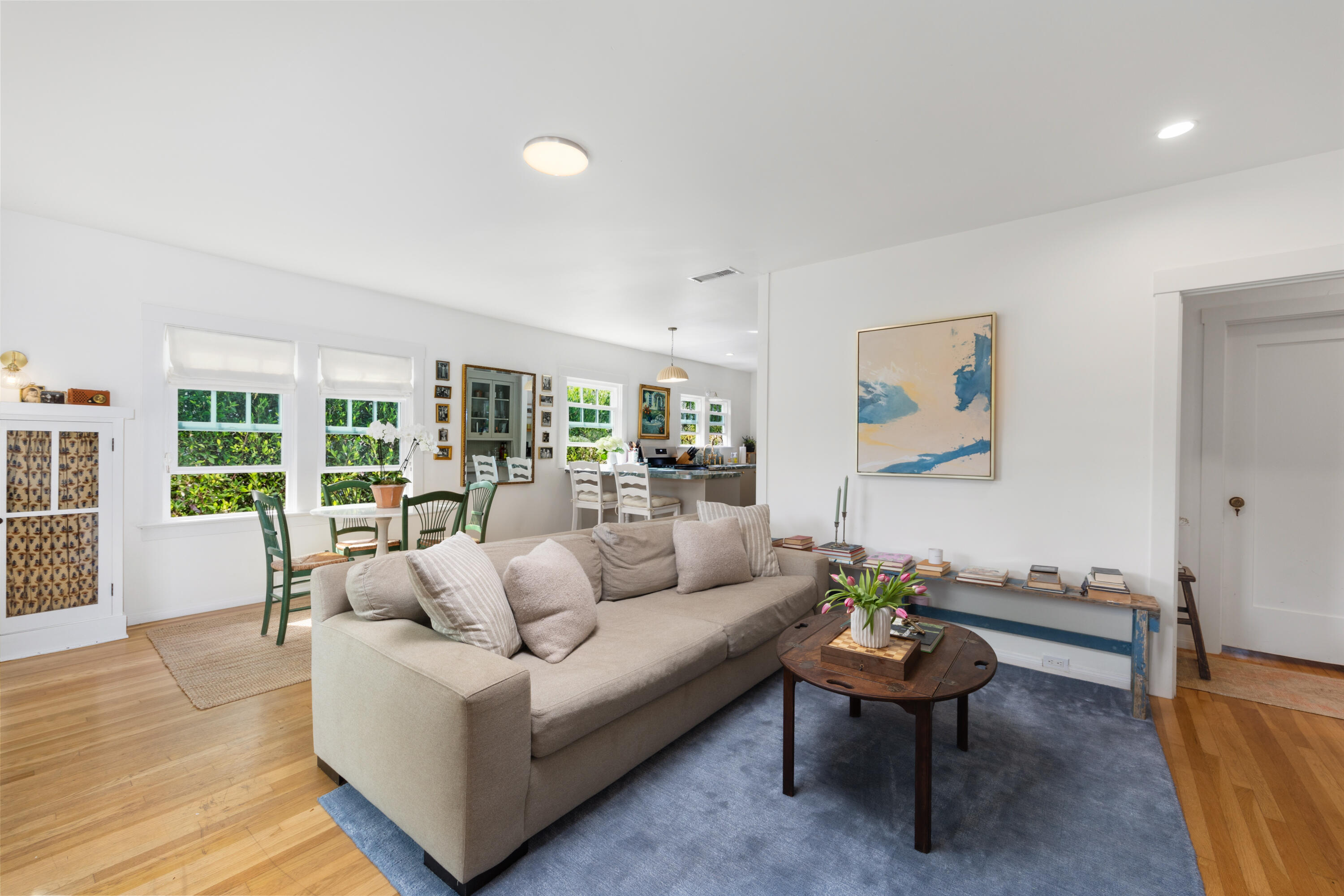 321 N Soledad Street