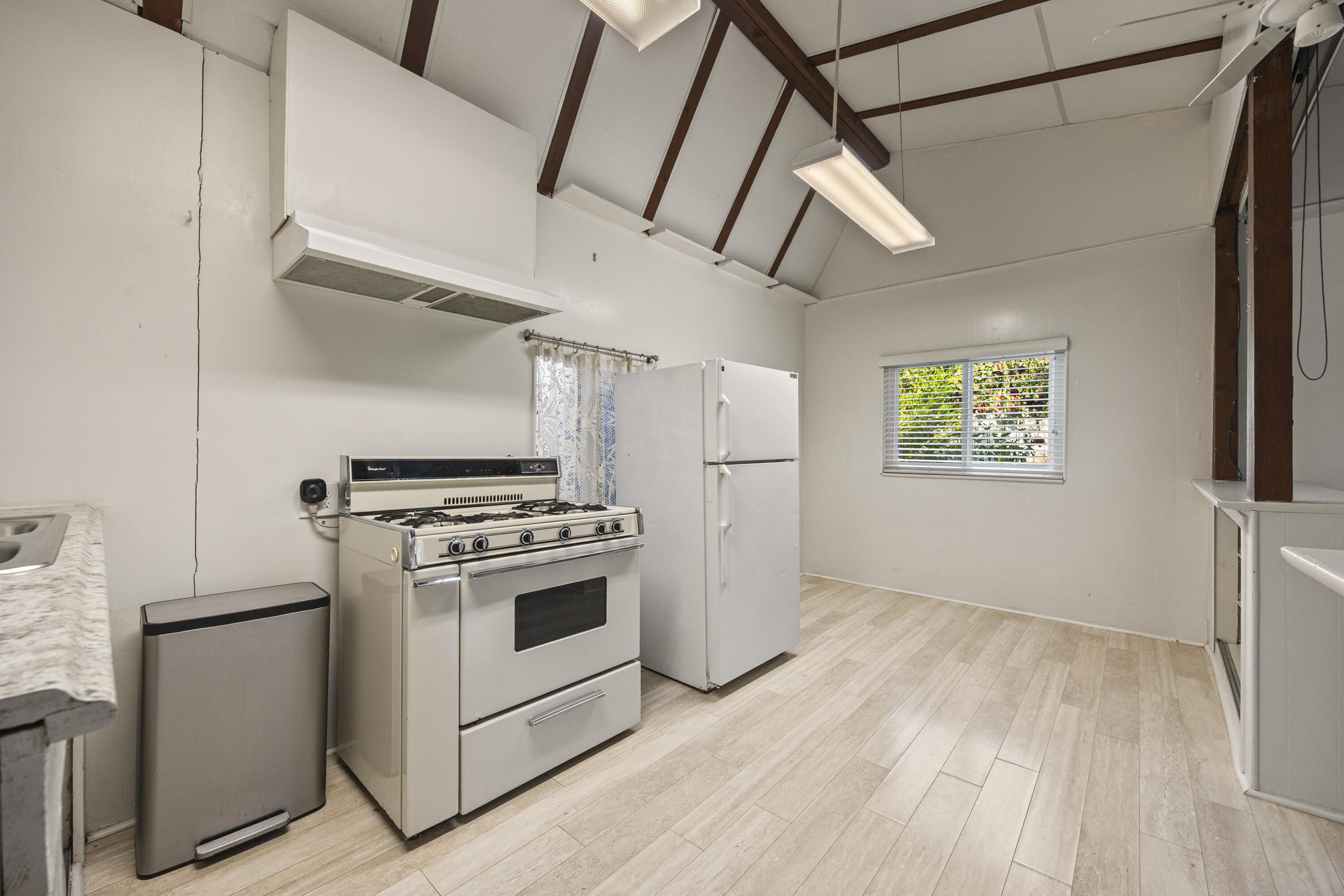 156 Vista De La Cumbre