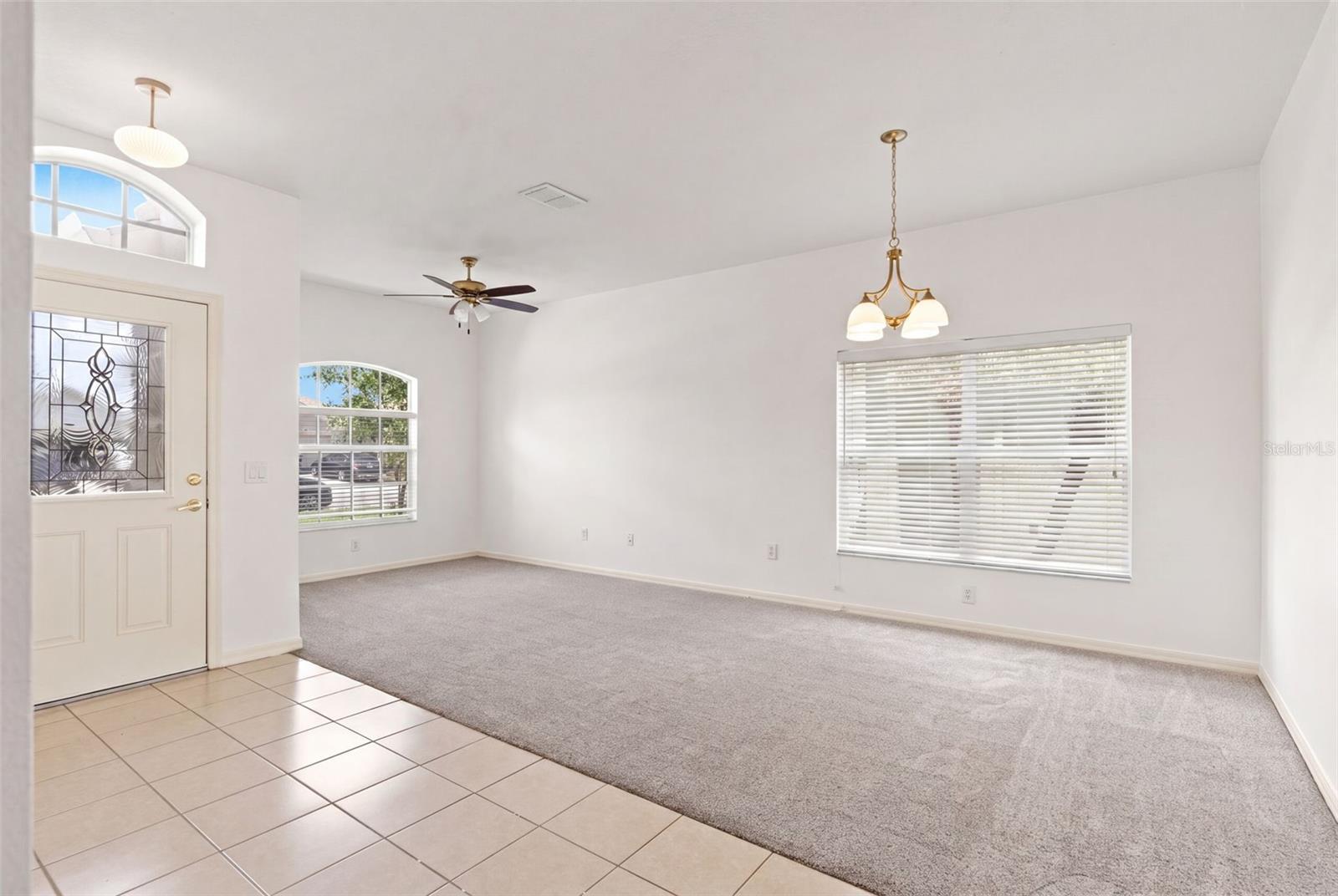 2913 BANYAN HILL LN