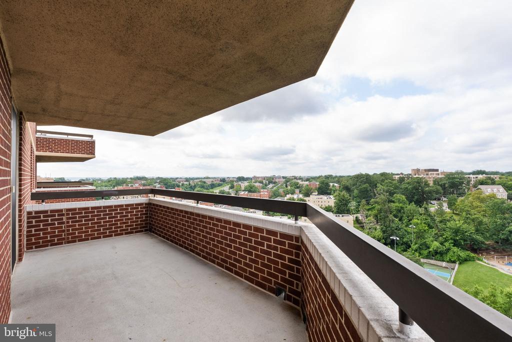 1276 N WAYNE STREET Unit: 830