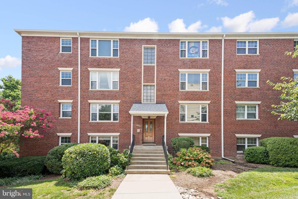 1400 12TH STREET N Unit: S-102