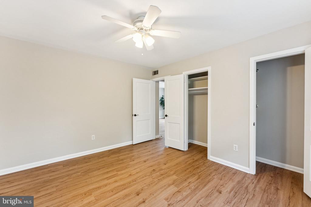 1400 12TH STREET N Unit: S-102